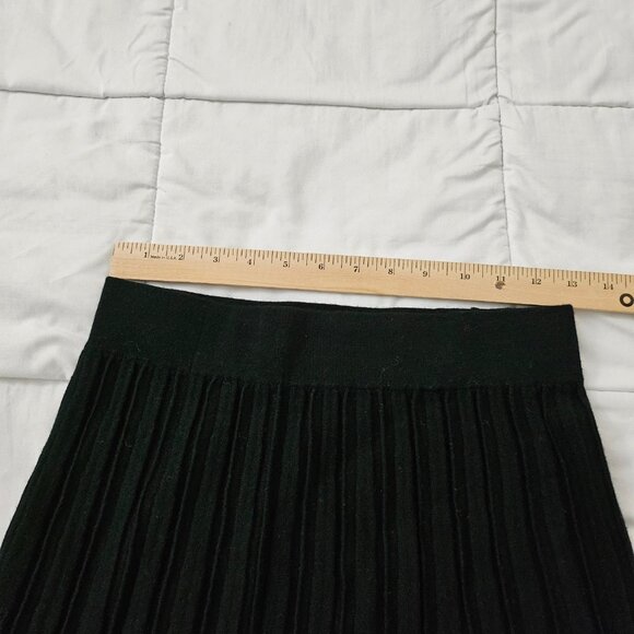 Icicle Midi Skirt Womens 4 Black Pleated Wool Knit A-Line Elastic Waist - Picture 8 of 9